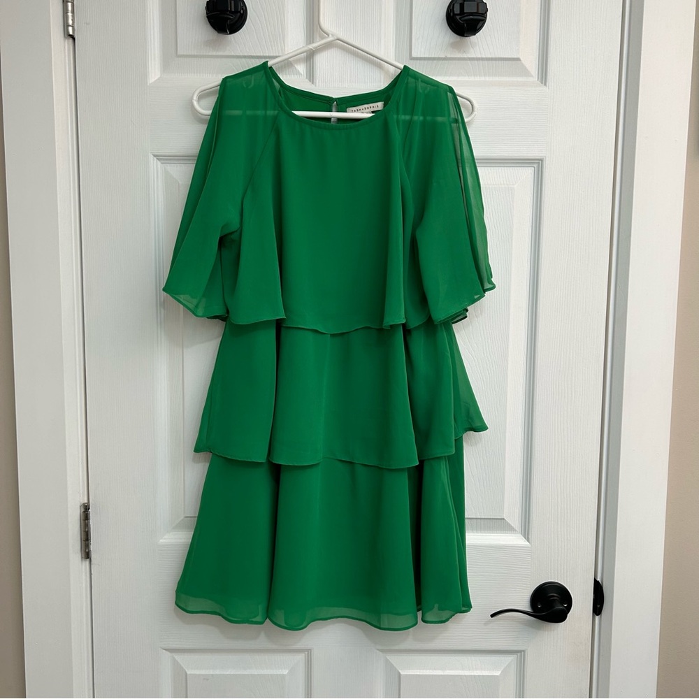 Suzy Shier Vibrant Green Layered Mini Dress